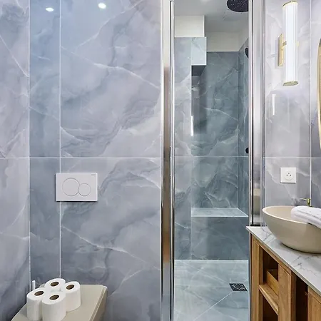 Appartement Beautiful With Ac - Center Of